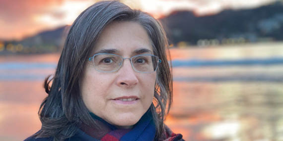 Rosa Díez Urrestarazuk 'Cuando brillan las manzanas' bere eleberria aurkeztuko du